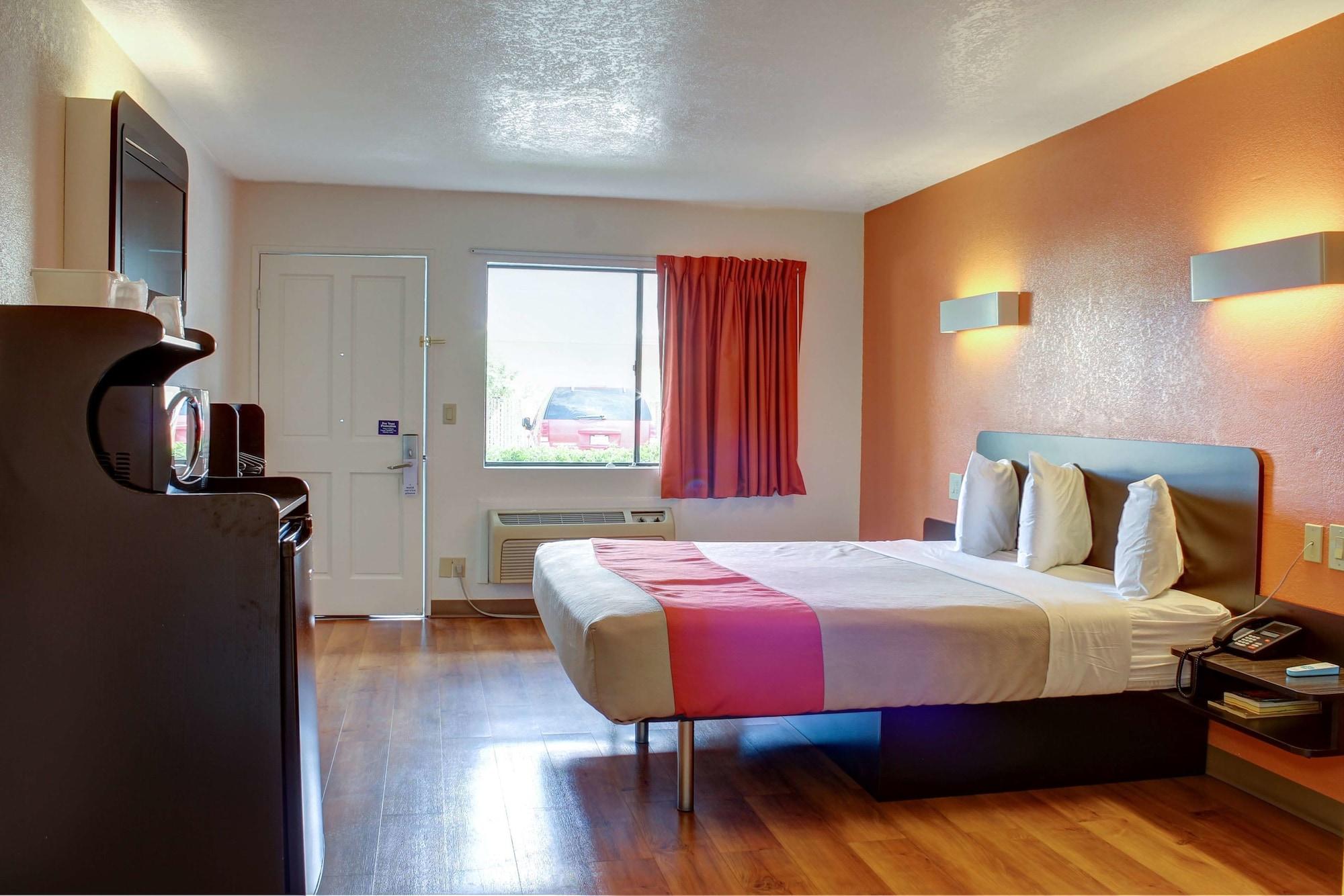 Motel 6-Bishop, Ca ภายนอก รูปภาพ