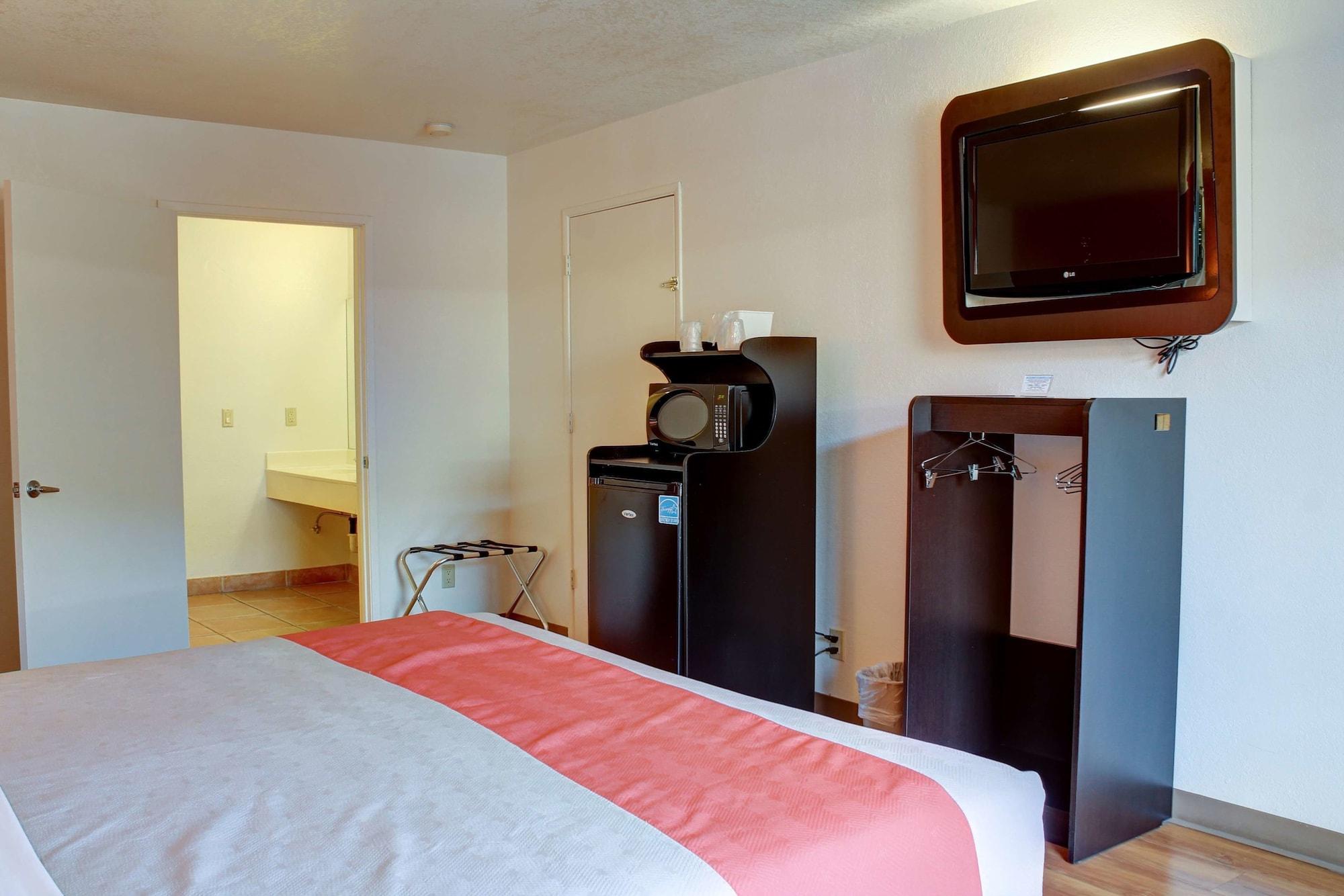 Motel 6-Bishop, Ca ภายนอก รูปภาพ