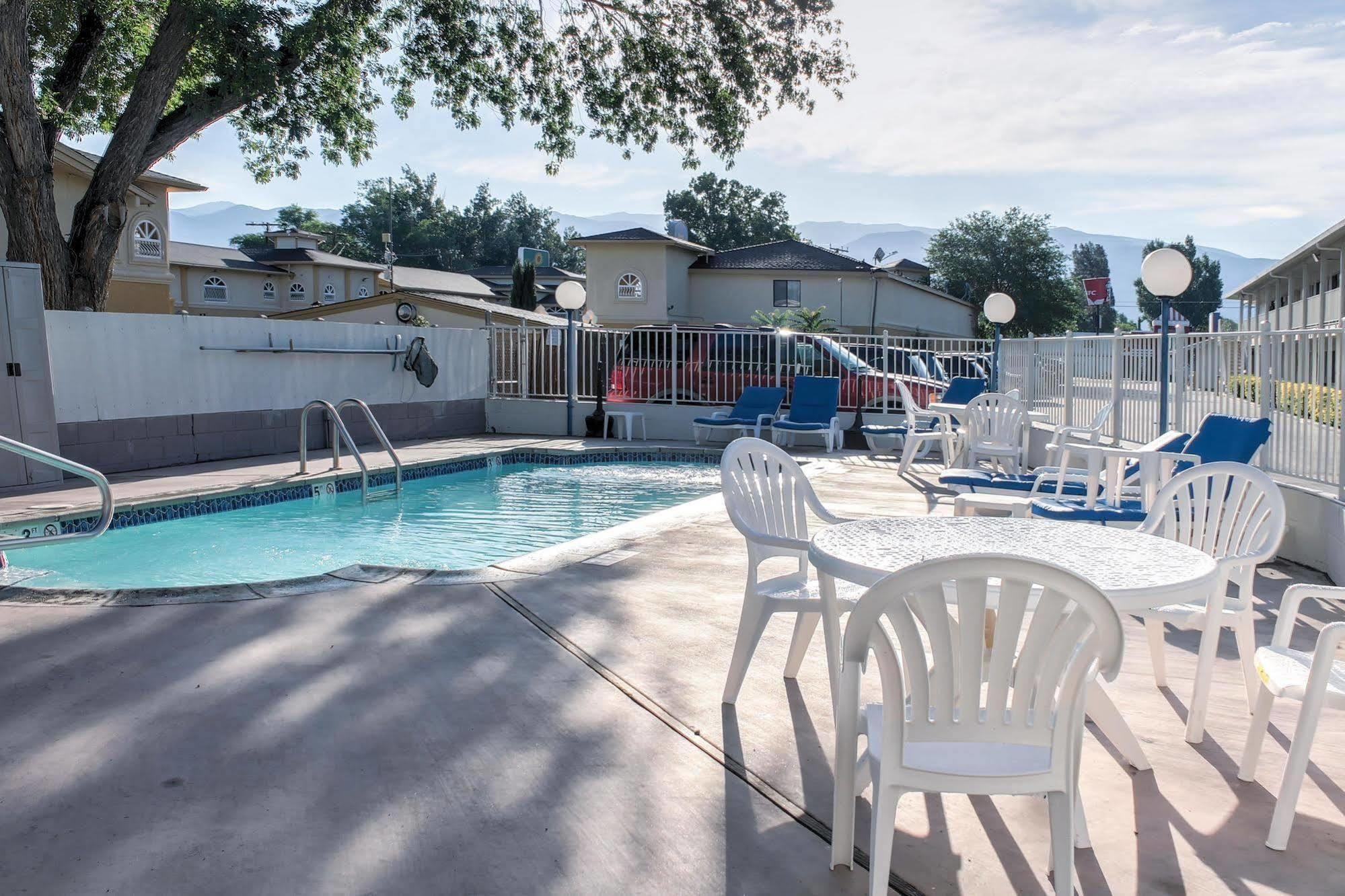 Motel 6-Bishop, Ca ภายนอก รูปภาพ