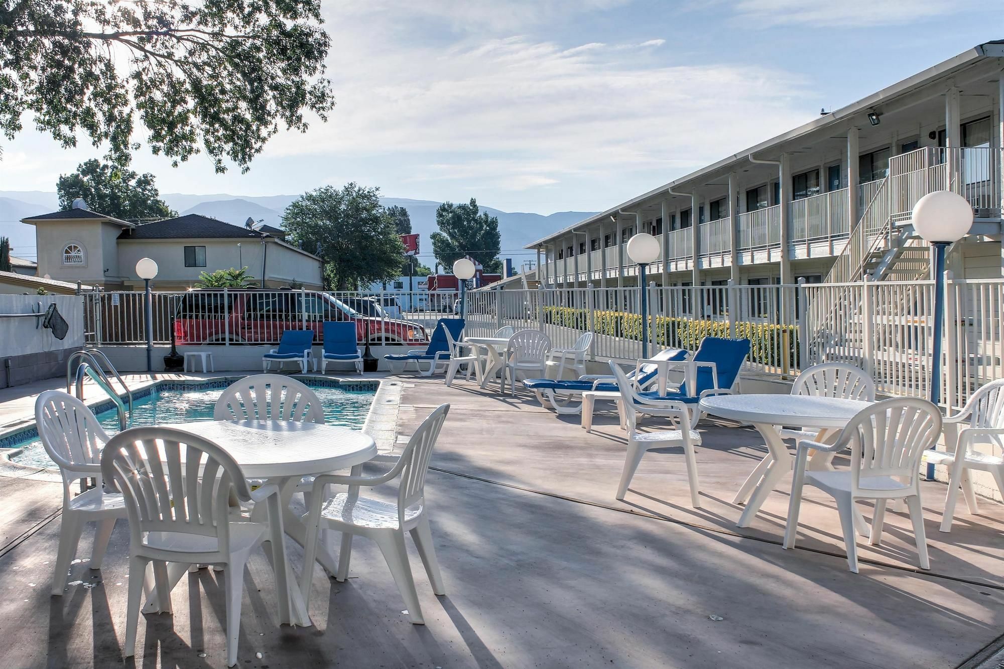 Motel 6-Bishop, Ca ภายนอก รูปภาพ