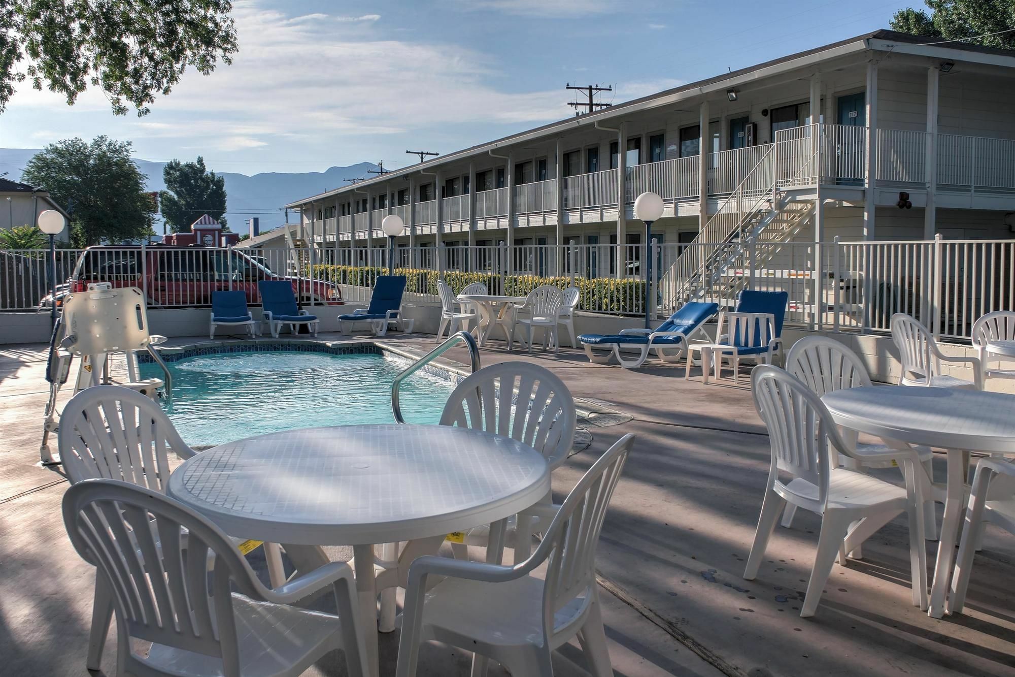 Motel 6-Bishop, Ca ภายนอก รูปภาพ
